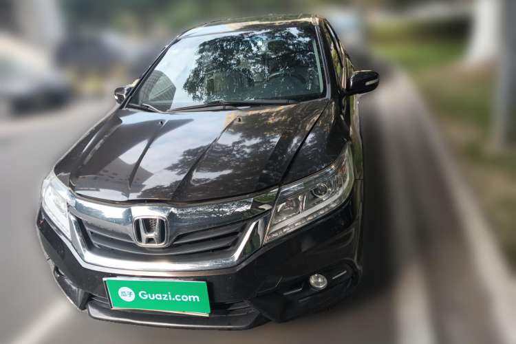 Used Honda Crider 2013 1.8L automatic luxury edition Front