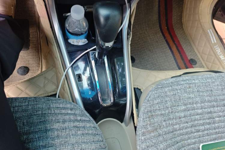 Used Honda Crider 2013 1.8L automatic flagship version Gear Lever