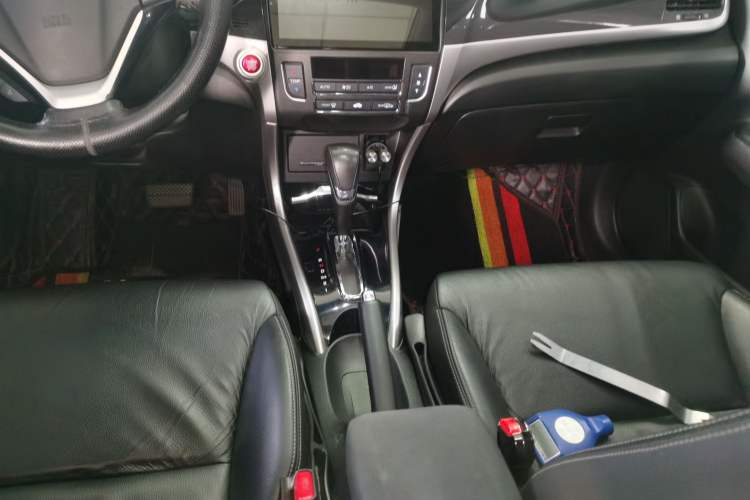 Used Honda Crider 2013 1.8L automatic flagship version Gear Lever