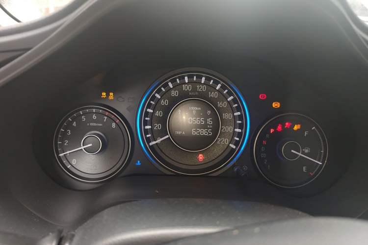 Used Honda Crider 2013 1.8L automatic luxury edition Instrument Cluster