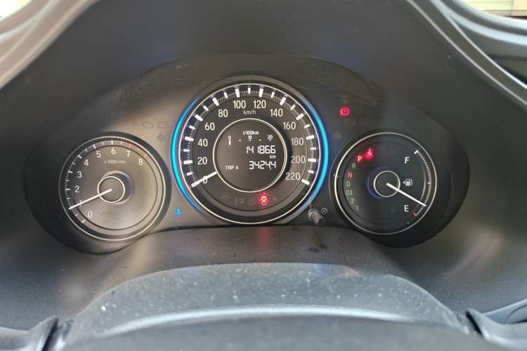 Used Honda Crider 2013 1.8L automatic luxury edition Instrument Cluster