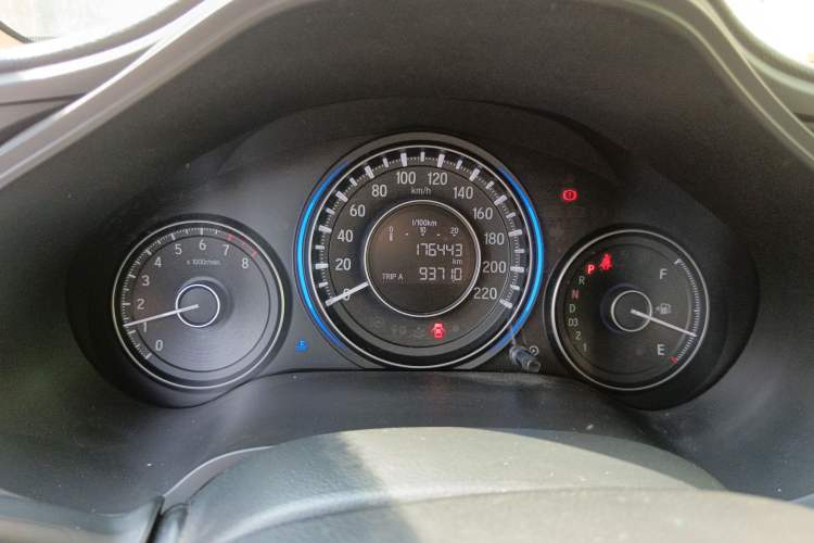 Used Honda Crider 2013 1.8L automatic luxury edition Instrument Cluster