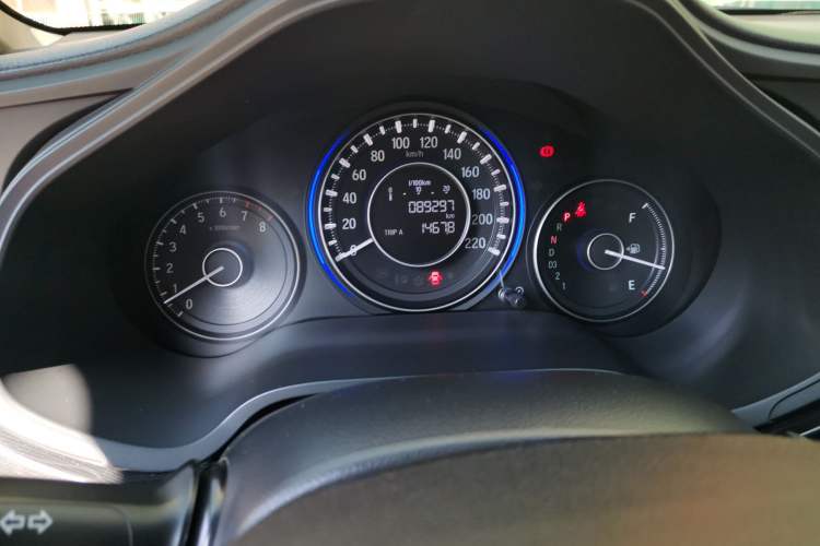 Used Honda Crider 2013 1.8L automatic flagship version Instrument Cluster