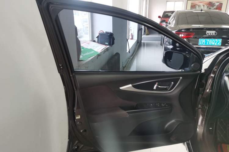 Used Honda Crider 2013 1.8L automatic flagship version Left Front Door Interior