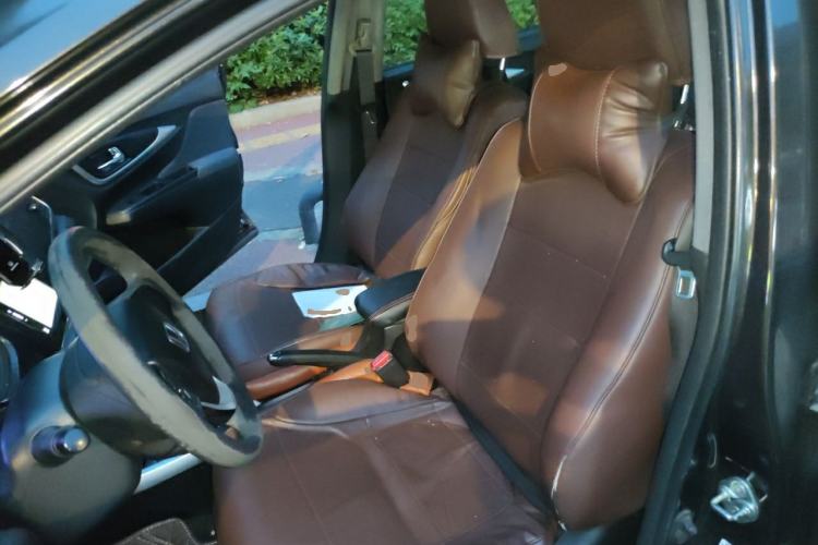 Used Honda Crider 2013 1.8L automatic luxury edition Left Front Seat