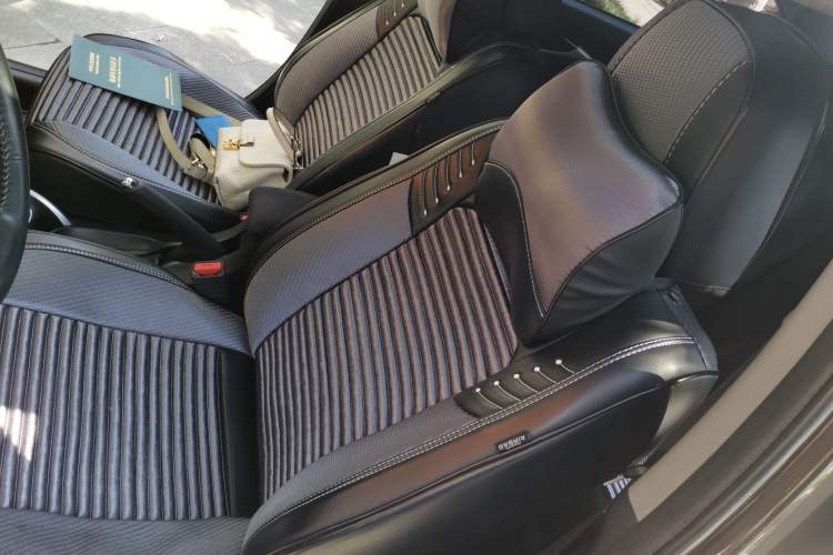 Used Honda Crider 2013 1.8L automatic flagship version Left Front Seat