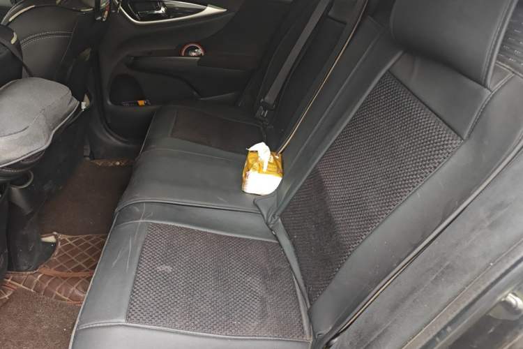 Used Honda Crider 2013 1.8L automatic luxury edition Left Rear Seat