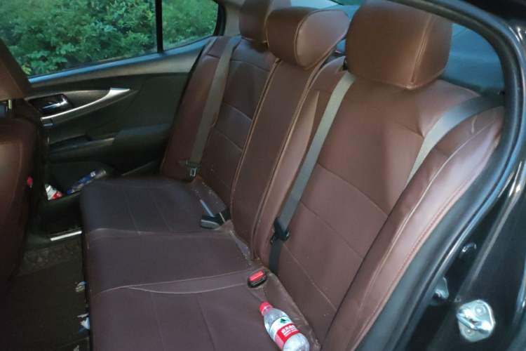 Used Honda Crider 2013 1.8L automatic luxury edition Left Rear Seat