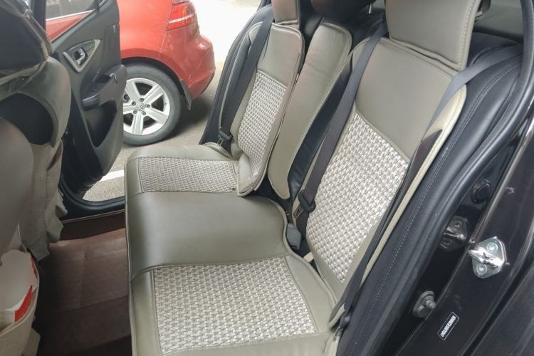 Used Honda Crider 2013 1.8L automatic luxury edition Left Rear Seat