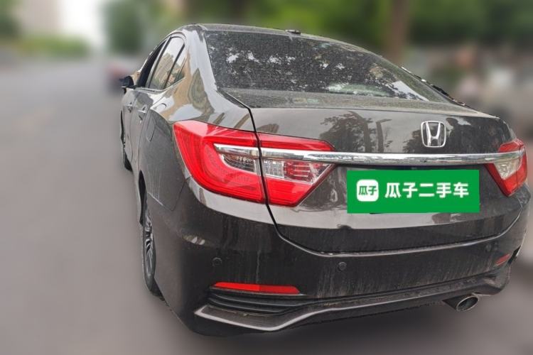 Used Honda Crider 2013 1.8L automatic luxury edition Rear Left 45 Deg