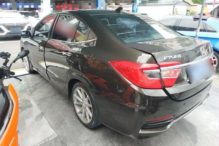 Used Honda Crider 2013 1.8L automatic luxury edition Rear Left 45 Deg