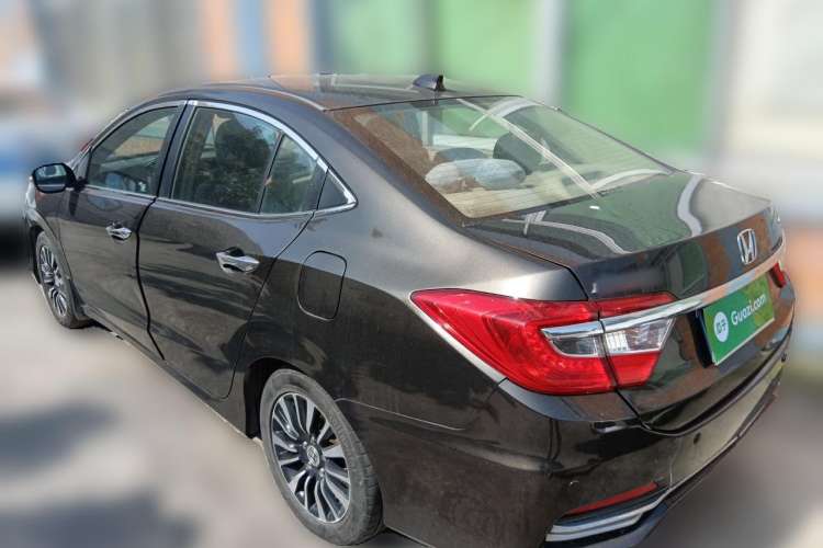 Used Honda Crider 2013 1.8L automatic luxury edition Rear Left 45 Deg