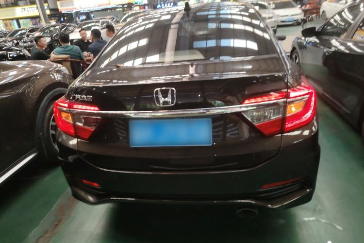 Used Honda Crider 2013 1.8L automatic luxury edition Rear