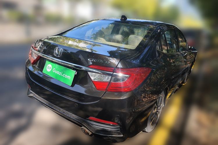 Used Honda Crider 2013 1.8L automatic luxury edition Rear Right 45 Deg