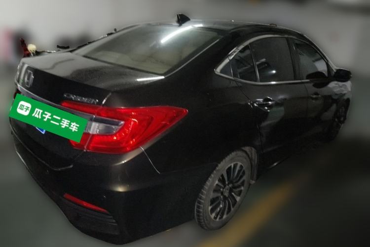 Used Honda Crider 2013 1.8L automatic luxury edition Rear Right 45 Deg