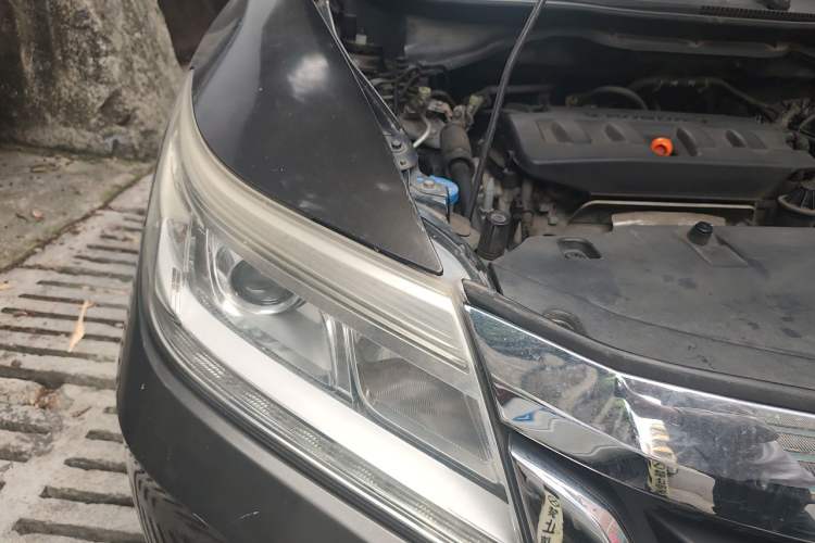 Used Honda Crider 2013 1.8L automatic luxury edition Right Front Headlight