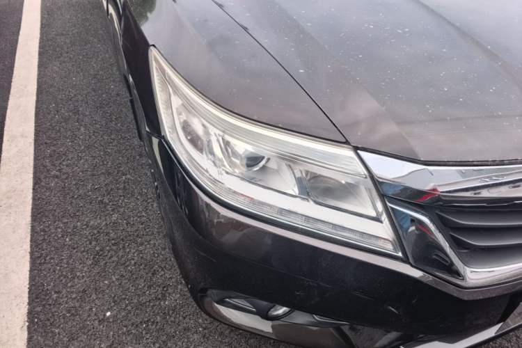 Used Honda Crider 2013 1.8L automatic luxury edition Right Front Headlight