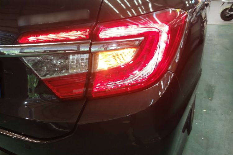 Used Honda Crider 2013 1.8L automatic luxury edition Right Rear Taillight