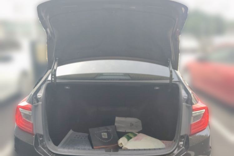 Used Honda Crider 2013 1.8L automatic luxury edition Trunk