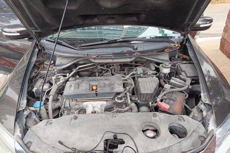 Used Honda Crider 2013 1.8L automatic luxury edition Engine Bay