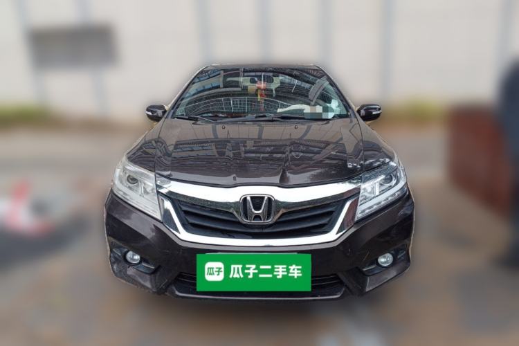 Used Honda Crider 2013 1.8L automatic luxury edition Front