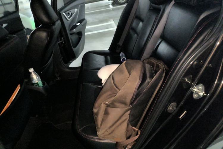 Used Honda Crider 2013 1.8L automatic luxury edition Left Rear Seat