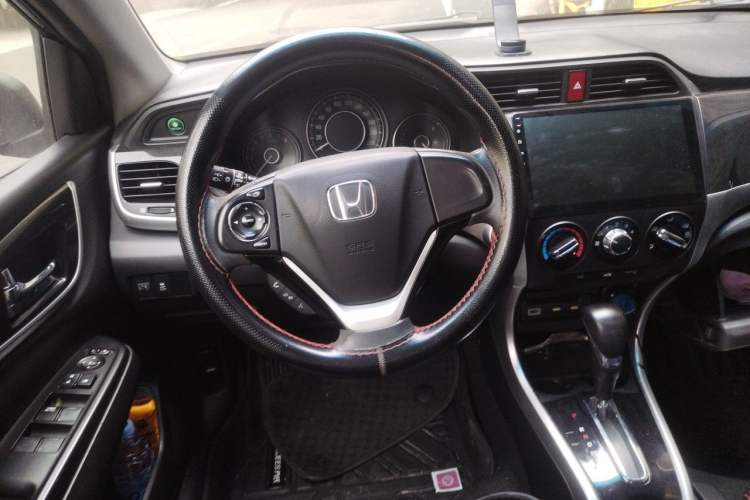 Used Honda Crider 2013 1.8L automatic luxury edition Steering Wheel