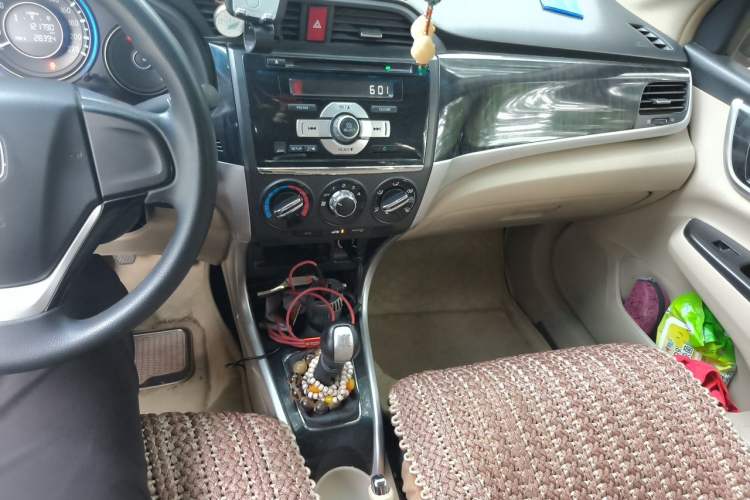 Used Honda Crider 2013 1.8L manual Comfort version Audio And AC Panel