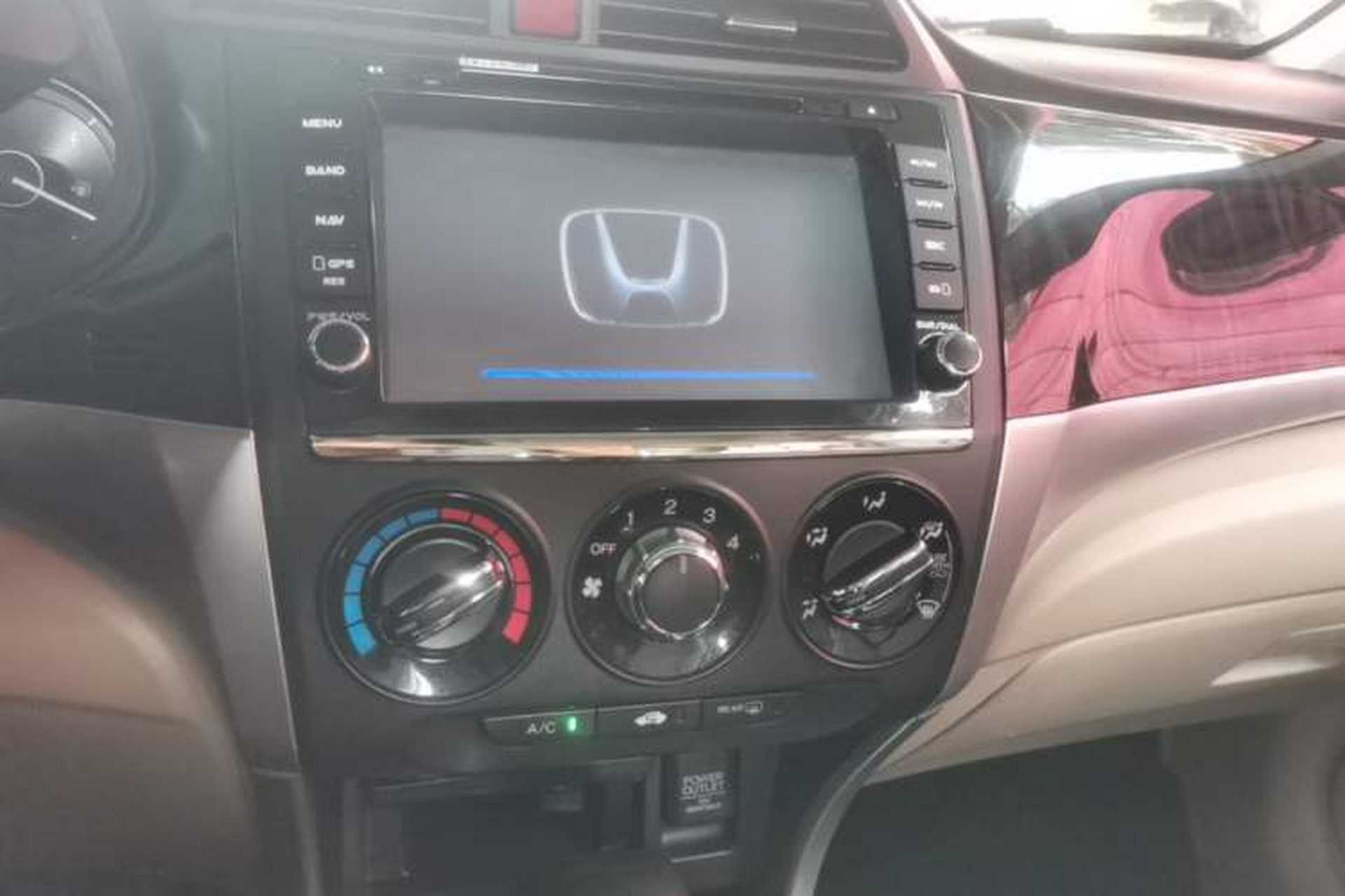Used Honda Crider 2013 1.8L automatic comfort version Audio And AC Panel