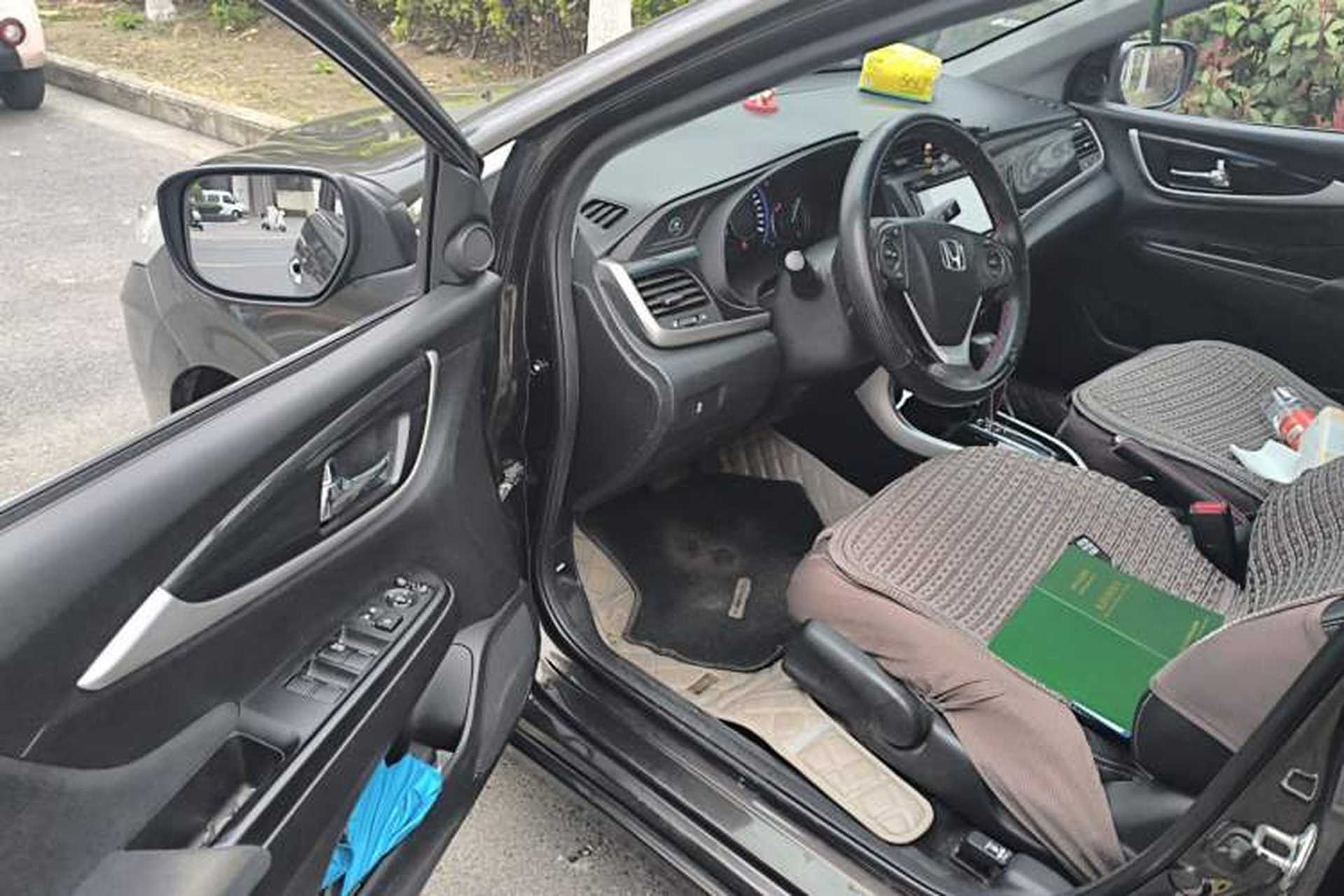 Used Honda Crider 2013 1.8L automatic flagship version Driver Seat