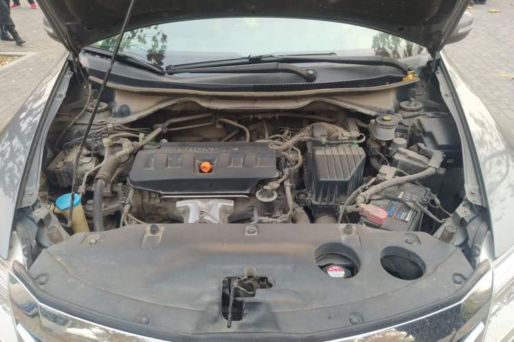 Used Honda Crider 2013 1.8L manual Comfort version Engine Bay