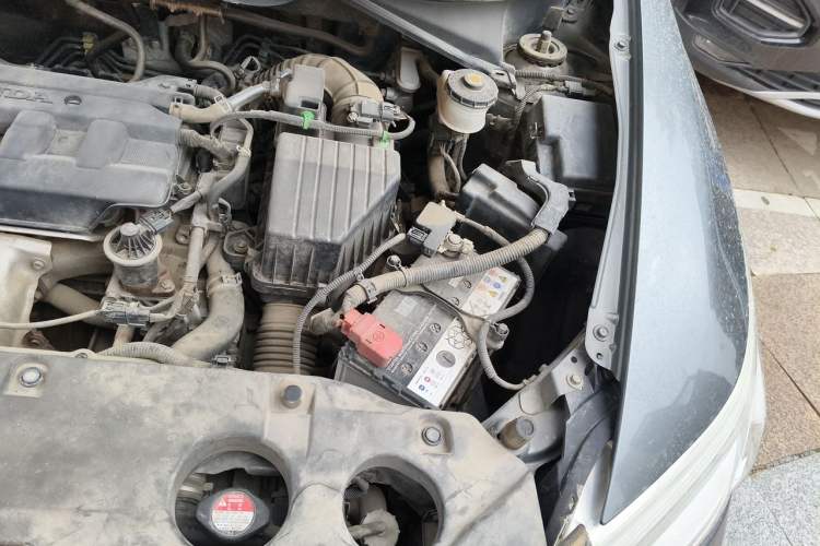 Used Honda Crider 2013 1.8L automatic luxury edition Engine Bay Left
