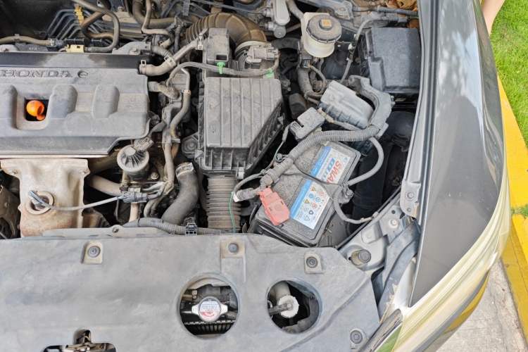 Used Honda Crider 2013 1.8L automatic luxury edition Engine Bay Left