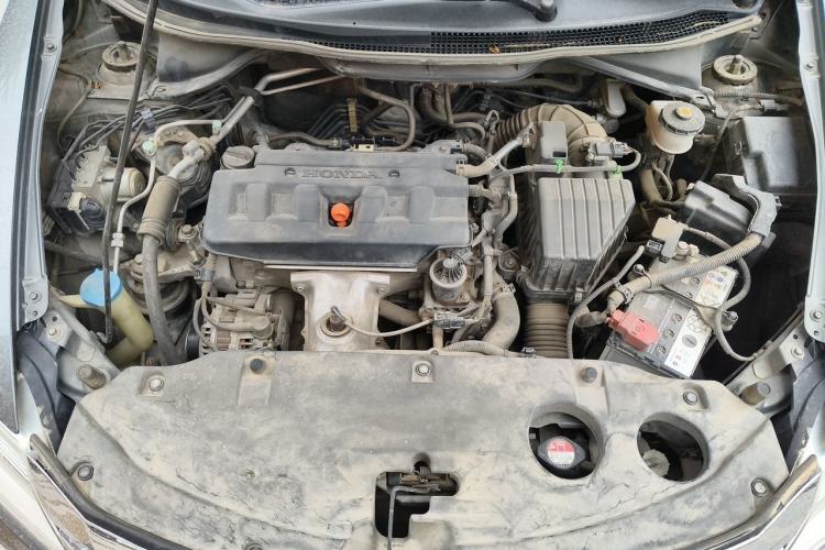 Used Honda Crider 2013 1.8L automatic luxury edition Engine Bay