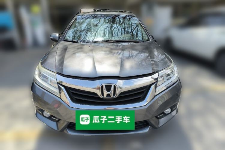 Used Honda Crider 2013 1.8L automatic luxury edition Front