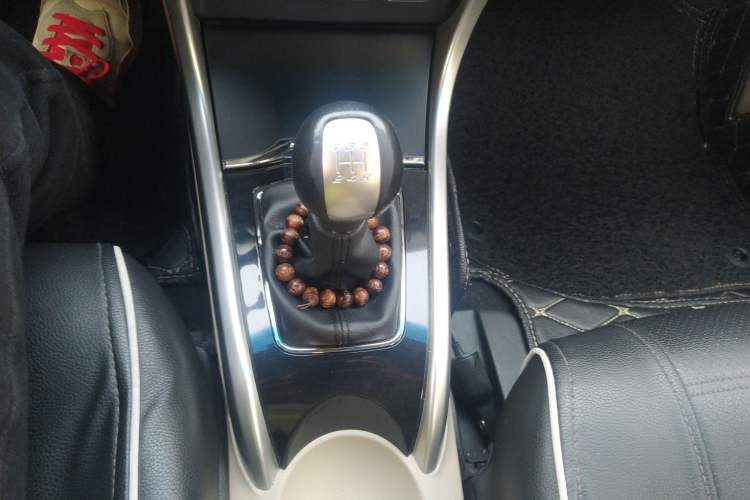 Used Honda Crider 2013 1.8L manual Comfort version Gear Lever