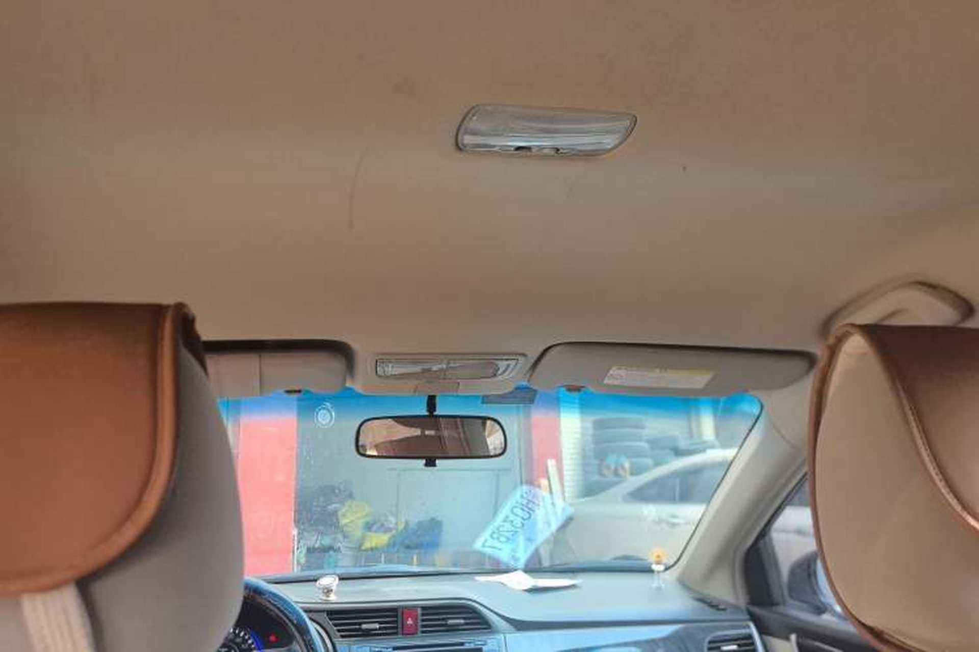 Used Honda Crider 2013 1.8L automatic comfort version Headliner