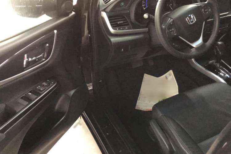 Used Honda Crider 2013 1.8L automatic flagship version Interior 2