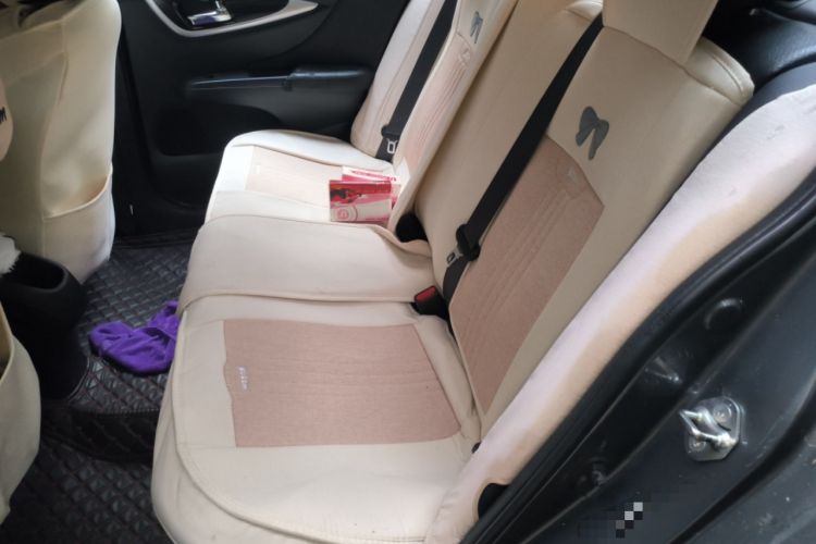 Used Honda Crider 2013 1.8L automatic luxury edition Interior 4