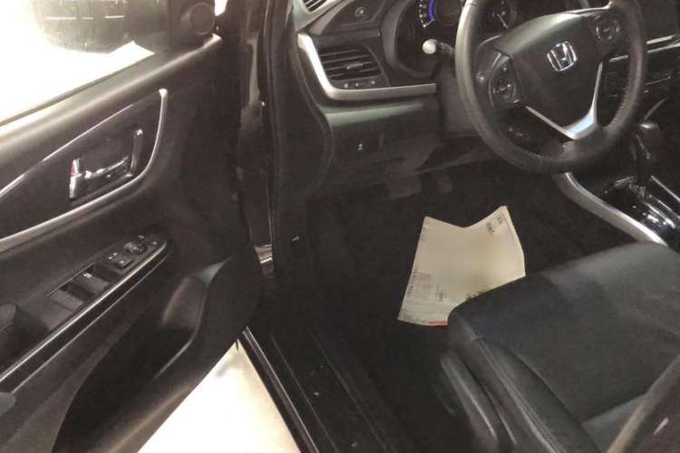 Used Honda Crider 2013 1.8L automatic flagship version Left Front Seat