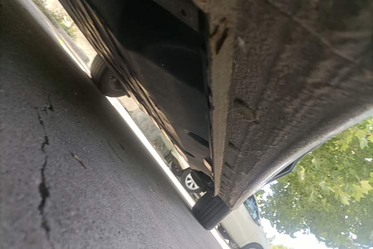 Used Honda Crider 2013 1.8L automatic luxury edition Left Side Sill