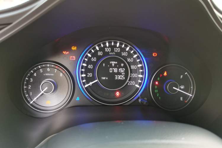 Used Honda Crider 2013 1.8L automatic luxury edition Odometer Close Up