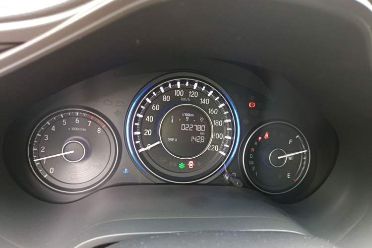 Used Honda Crider 2013 1.8L automatic luxury edition Odometer Close Up