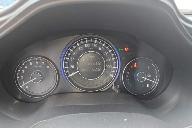 Used Honda Crider 2013 1.8L automatic comfort version Odometer Close Up