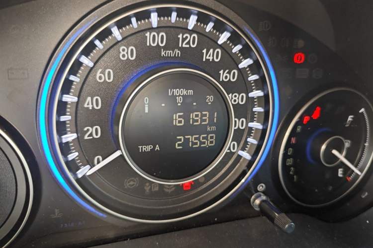 Used Honda Crider 2013 1.8L automatic luxury edition Odometer Close Up
