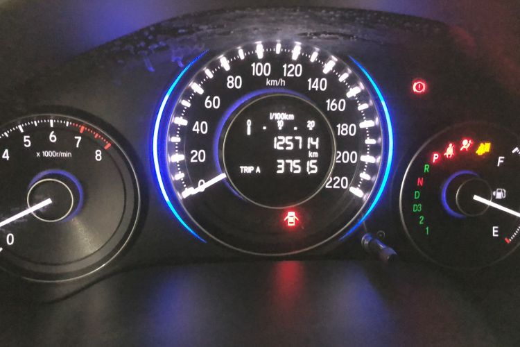 Used Honda Crider 2013 1.8L automatic flagship version Odometer Close Up