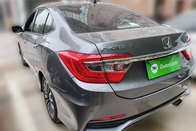 Used Honda Crider 2013 1.8L automatic luxury edition Rear Left 45 Deg