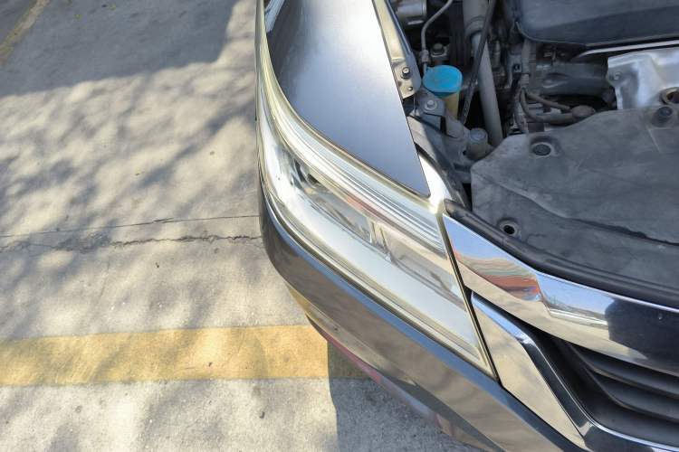 Used Honda Crider 2013 1.8L automatic luxury edition Right Front Headlight