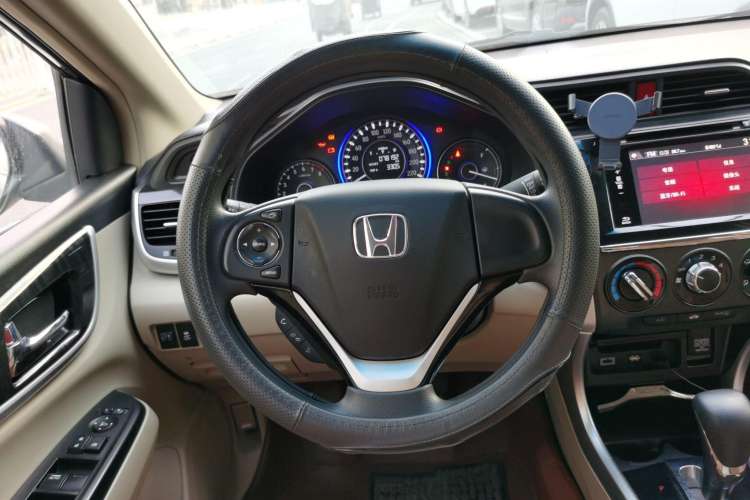 Used Honda Crider 2013 1.8L automatic luxury edition Steering Wheel