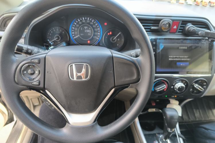 Used Honda Crider 2013 1.8L automatic luxury edition Steering Wheel